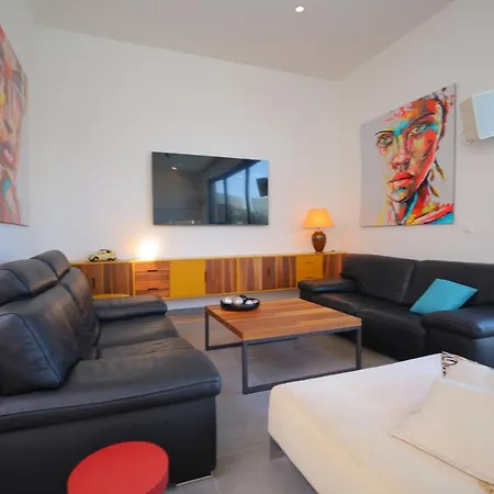 Deluxe Lavanda Colinas Dehesa De With Heated Pool Villa